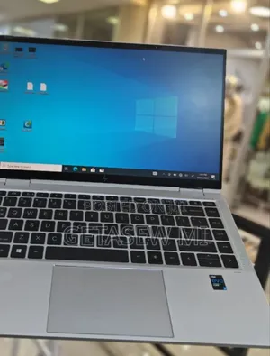 New Laptop HP EliteBook 1040 G8 16GB Intel Core i7 SSD 512GB
