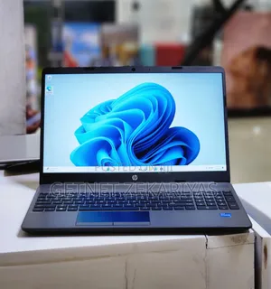 New Laptop HP Stream Notebook 16GB Intel Core I5 SSD 512GB