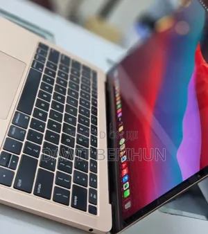 Photo - New Laptop Apple MacBook Air 2019 8GB Intel Core I5 SSD 256GB