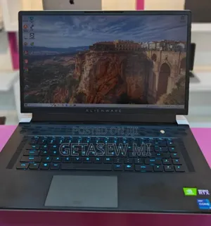 New Laptop Alienware M17x R2 16GB Intel Core I7 SSD 512GB
