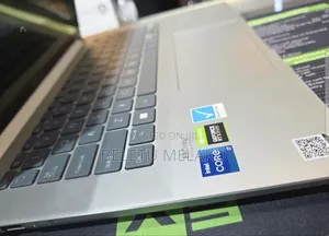 New Laptop Asus Zenbook Duo 14 16GB Intel Core I7 SSD 512GB