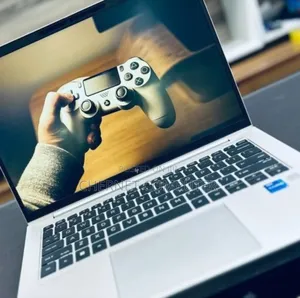 New Laptop HP 630 16GB Intel Core I7 SSD 512GB