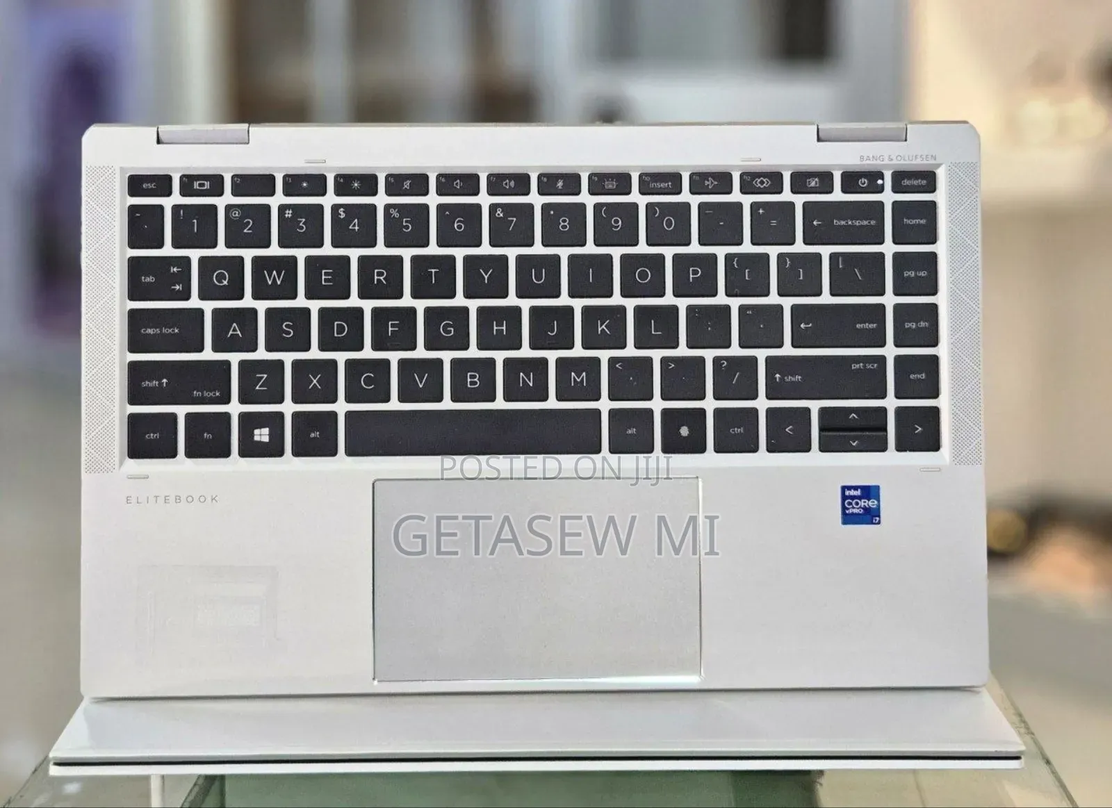 New Laptop HP EliteBook 1040 G8 16GB Intel Core I7 SSD 512GB