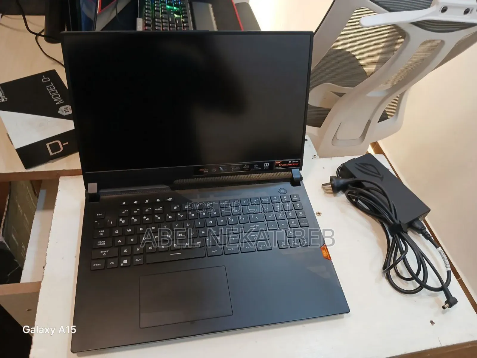 Laptop Asus ROG Strix SCAR 15 64GB AMD Ryzen 9 SSD 2T