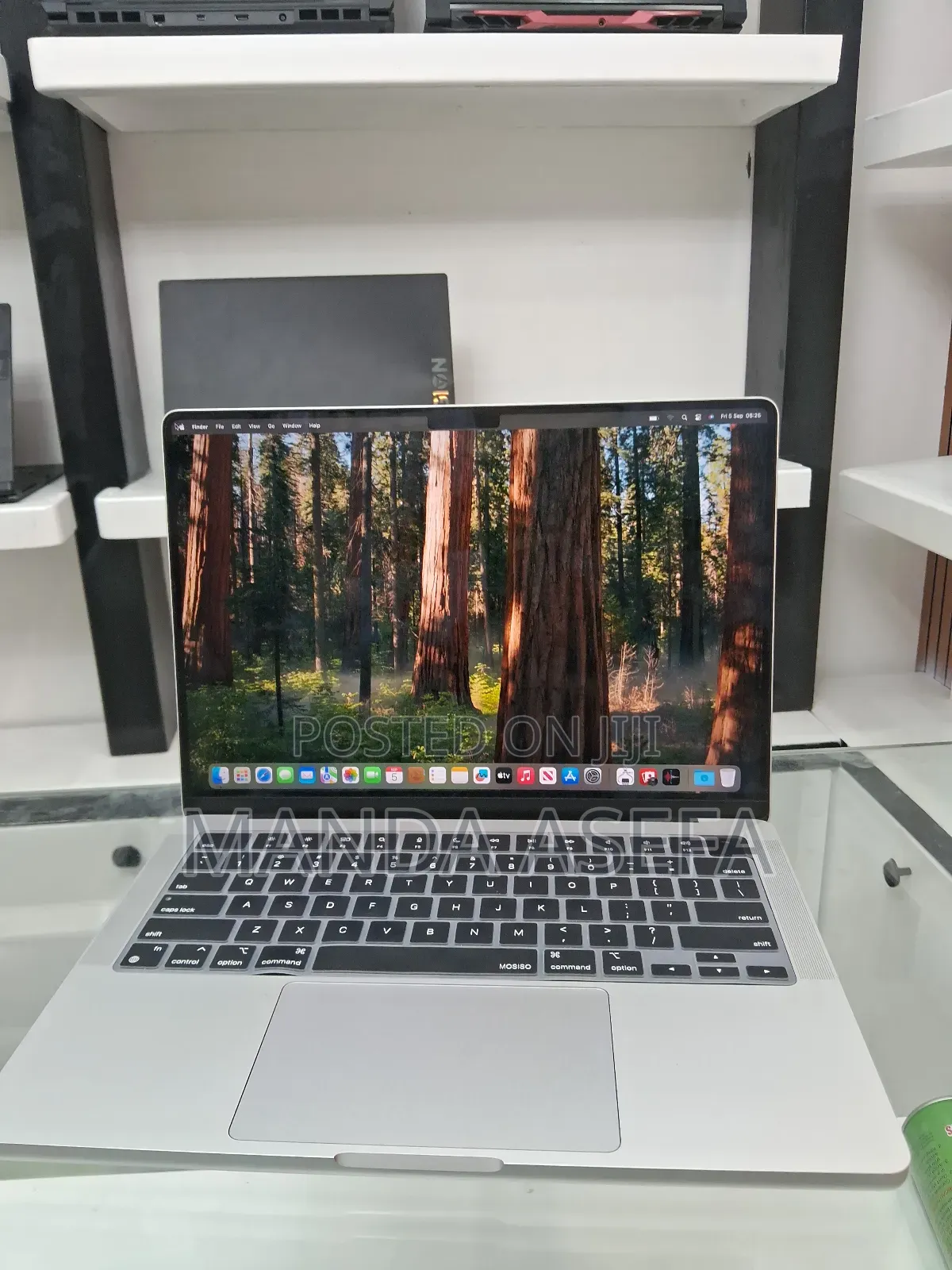 New Laptop Apple MacBook Pro M1 8GB Apple M1 Pro SSD 512GB