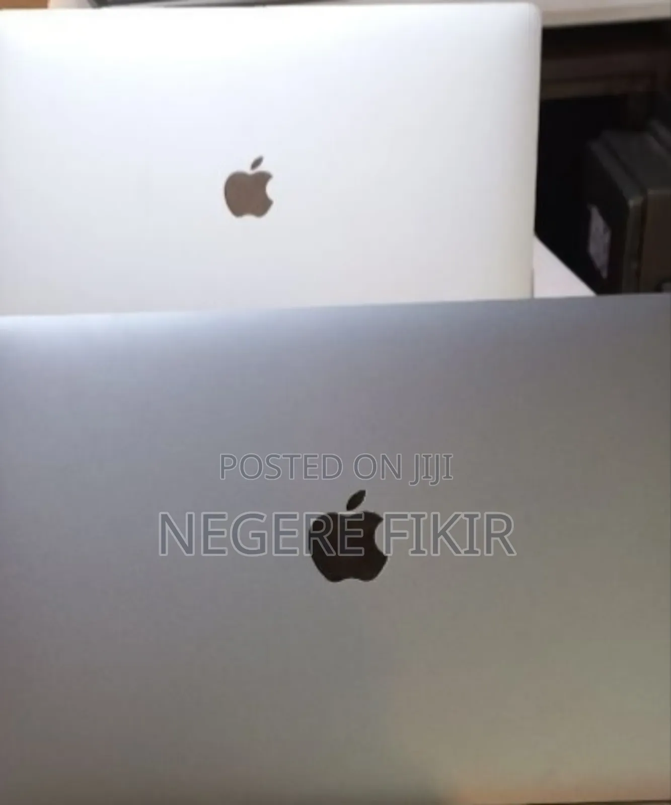 New Laptop Apple MacBook Air 2020 M1 8GB Intel Core M2 SSD 256GB