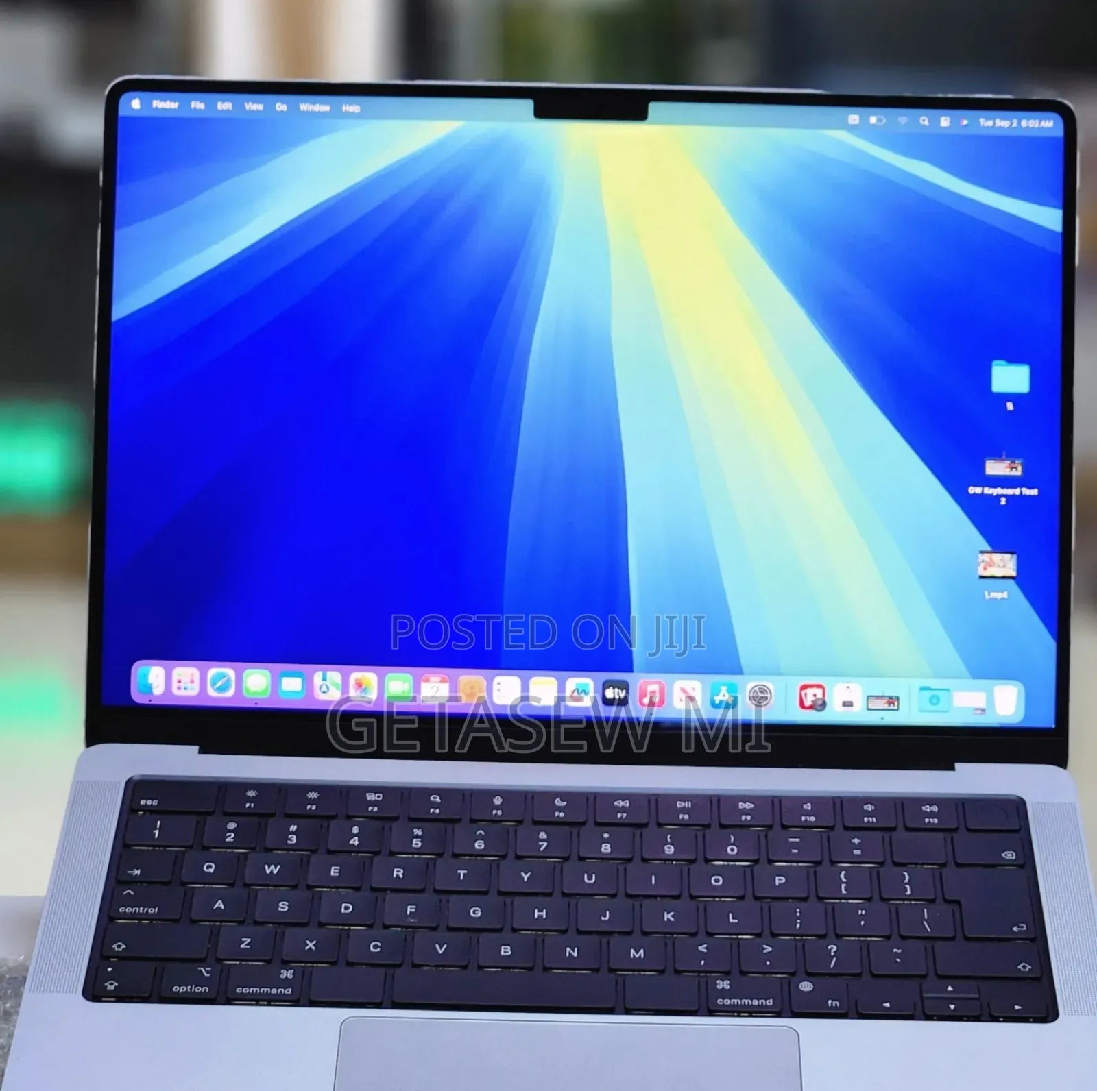 New Laptop Apple MacBook Pro M1 16GB Apple M1 Pro SSD 512GB