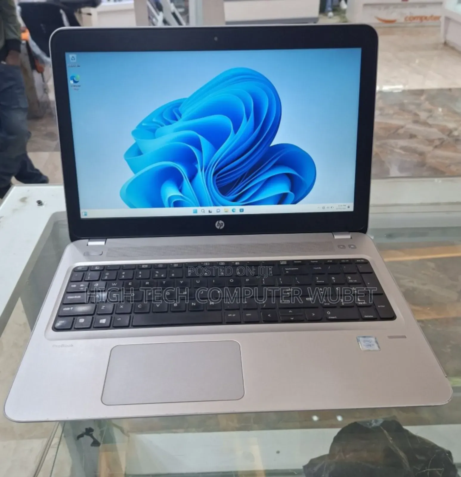 New Laptop HP Probook 450 8GB Intel Core i7 HDD 1T