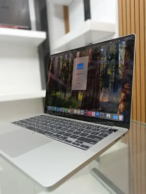 New Laptop Apple MacBook Pro 2023 M3 14-Inch 8GB Apple M3 Pro SSD 512GB