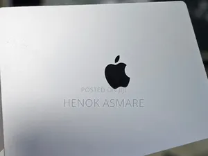 New Laptop Apple MacBook Pro 8GB Apple M3 SSD 512GB