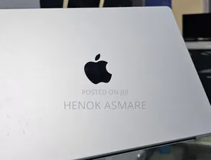 New Laptop Apple MacBook Pro 8GB Apple M3 SSD 512GB