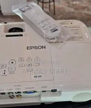 Photo - Epson Projector Model Name: Eb-S31 Has : Bag Remote