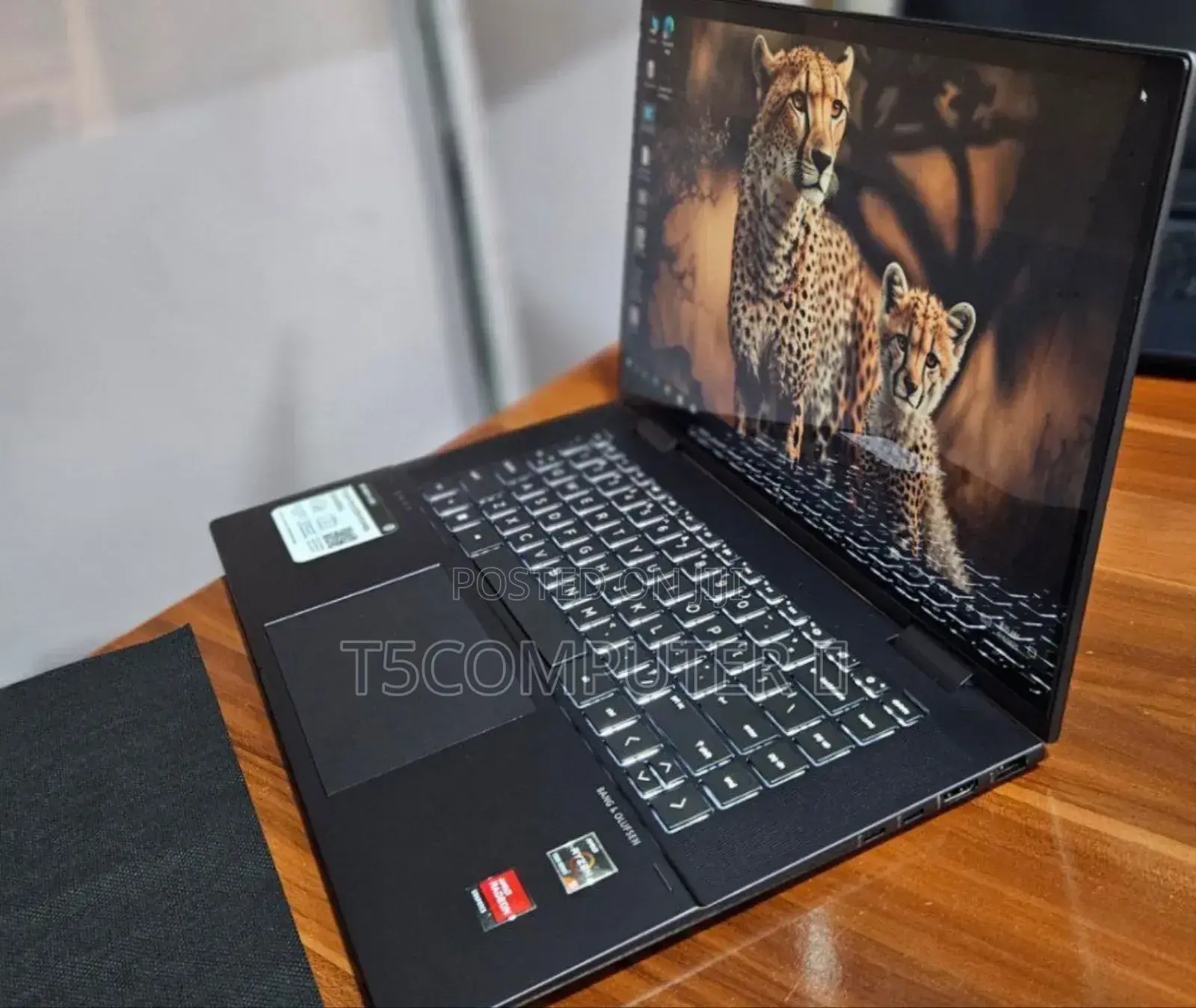 New Laptop HP Envy X360 16GB AMD Ryzen 5 SSD 512GB