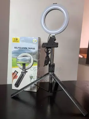 Photo - Selfie Stick Tripod With Fill Light Koosda Krl-tr18