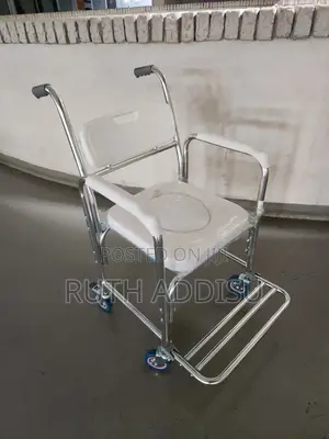 Photo - Wheelchair名為commode Wheelchair腑我wheelchair元年wheelchair肣你wheelchair