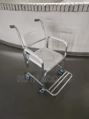 Commode Wheelchair多少toilet Wheelchair協助wheelchair Commode簾匕wheelchair