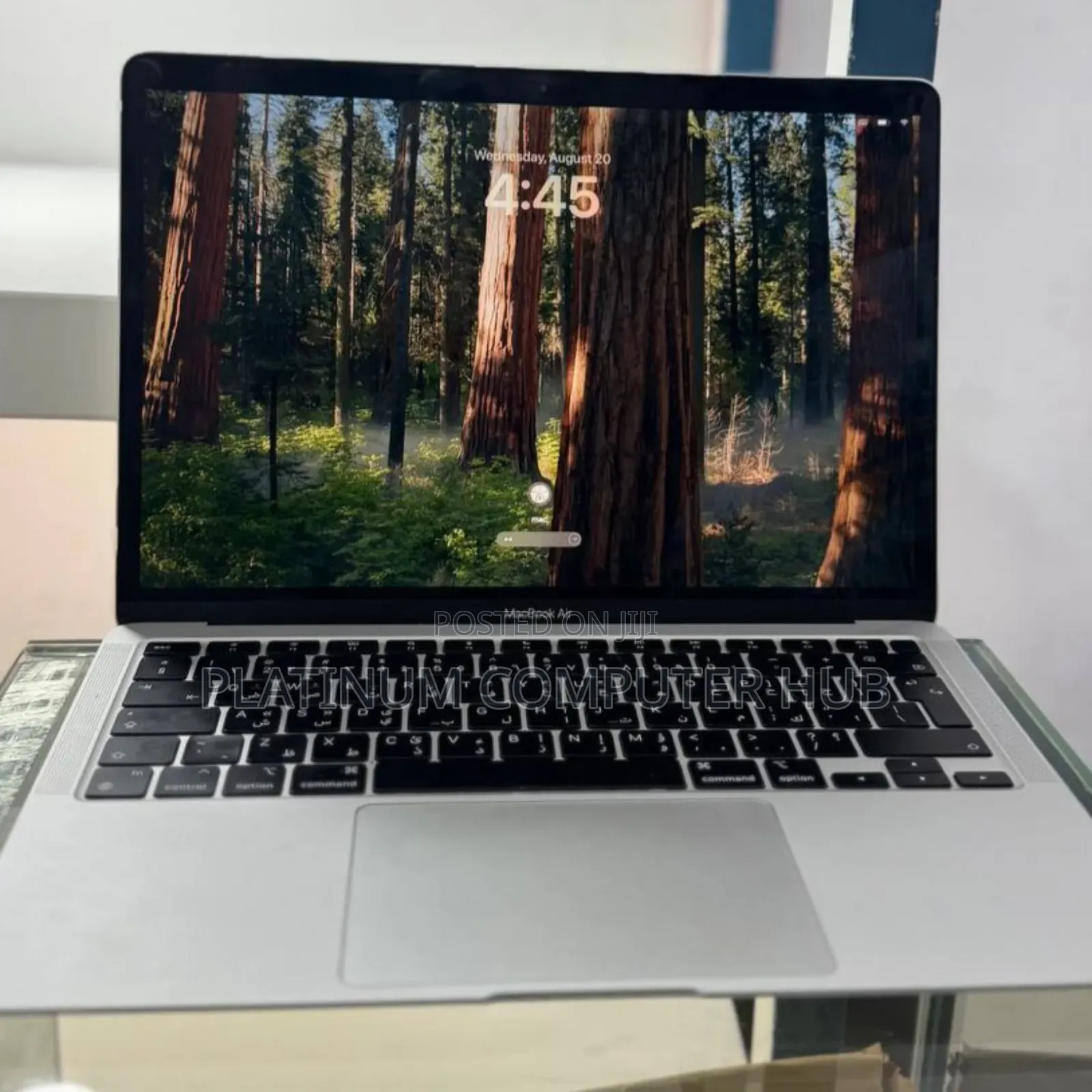 New Laptop Apple MacBook Air 2020 M1 8GB Apple M1 SSD 256GB