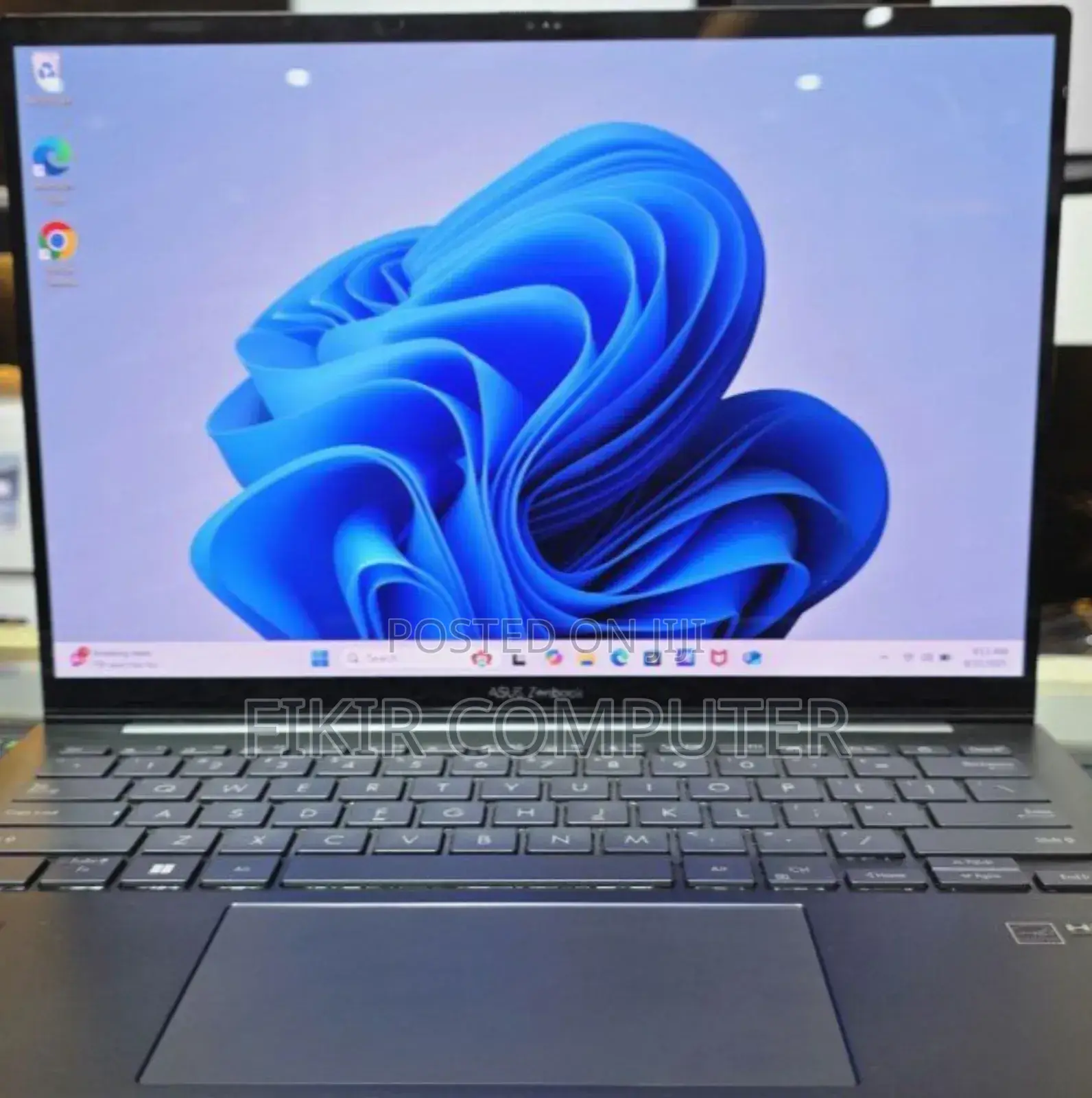 New Laptop Asus ZenBook UX430UA 8GB Intel Core Ultra 7 SSD 512GB