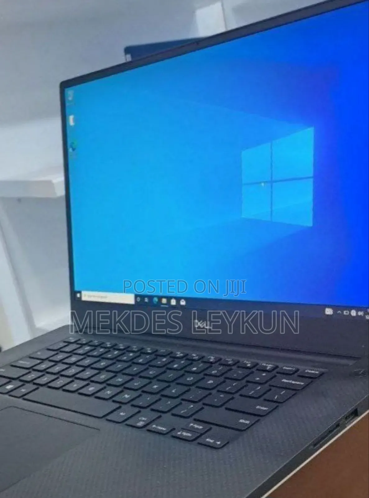 New Laptop Dell Precision 15 3520 16GB Intel Core I7 SSD 512GB