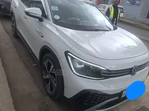 Volkswagen ID.6 2022 White