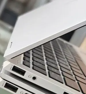 New Laptop HP EliteBook 1040 G8 16GB Intel Core I7 SSD 512GB