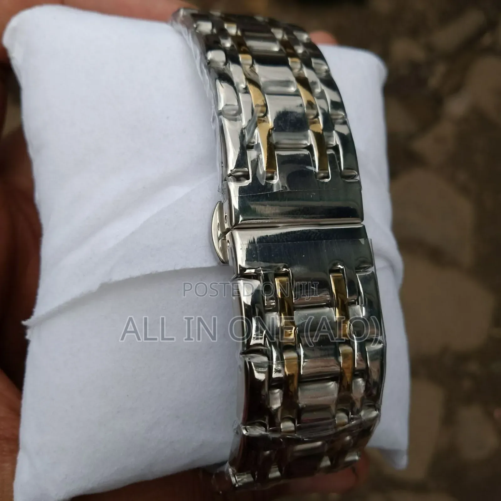 Clasico Men's Fashion Watch