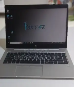 Photo - New Laptop HP 16GB AMD Ryzen 5 SSD 512GB