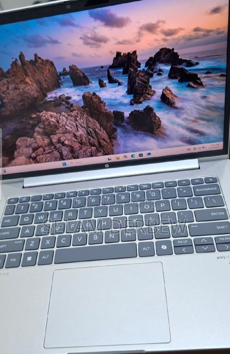 New Laptop HP ProBook 440 16GB Intel Core Ultra 5 SSD 512GB