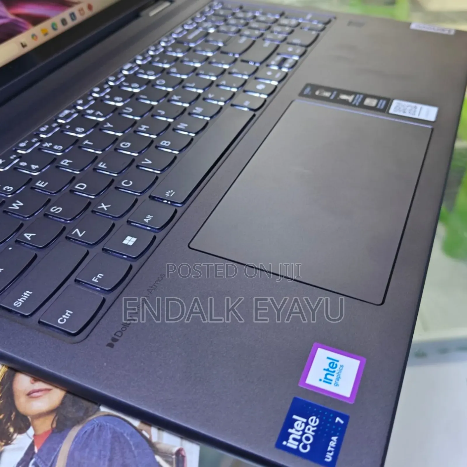 New Laptop Lenovo Yoga 7i 16GB Intel Core Ultra 7 SSD 1T