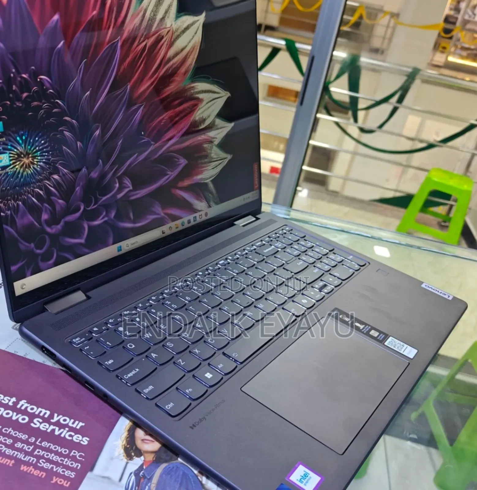 New Laptop Lenovo Yoga 7i 16GB Intel Core Ultra 7 SSD 1T