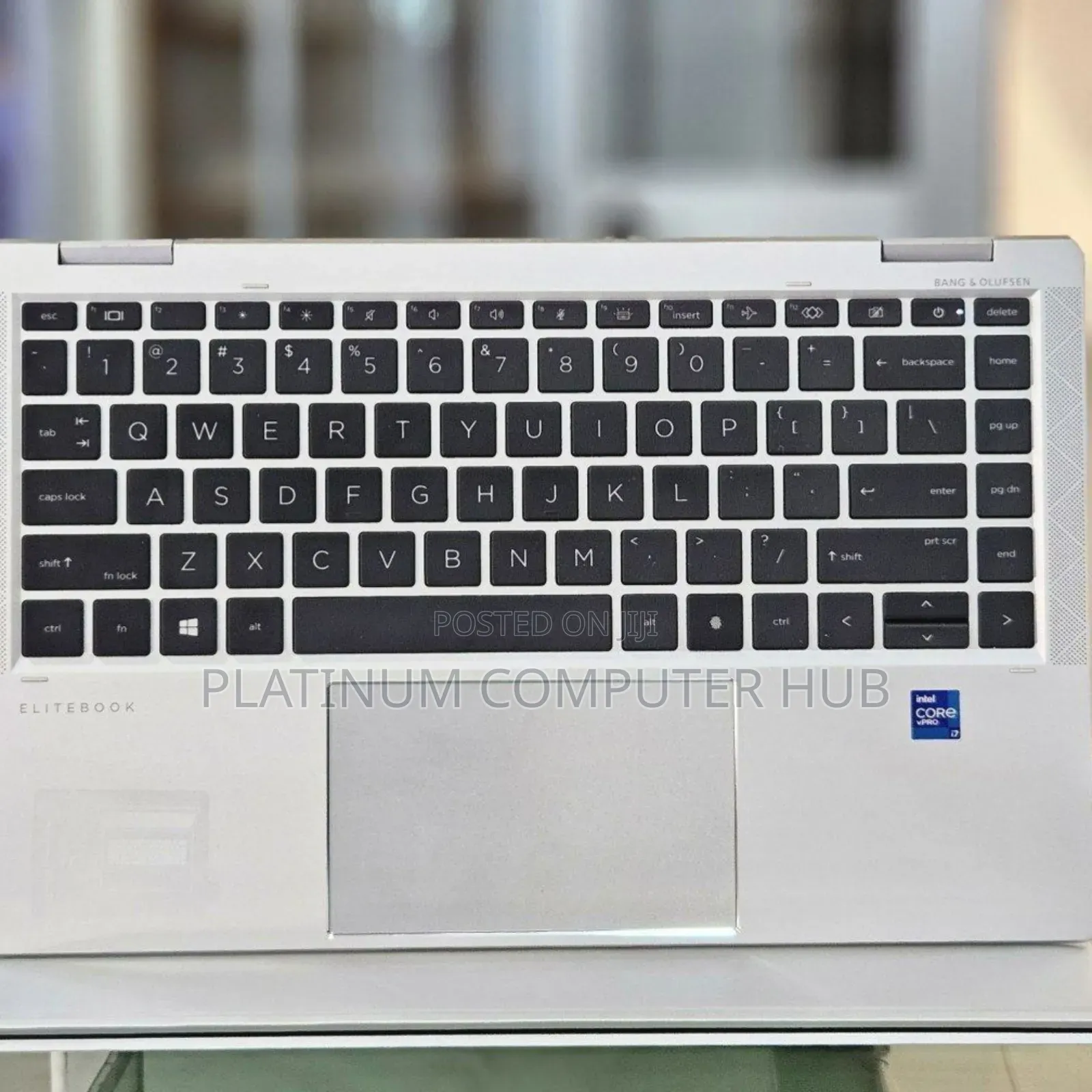 New Laptop HP EliteBook 1040 G8 16GB Intel Core I7 SSD 512GB