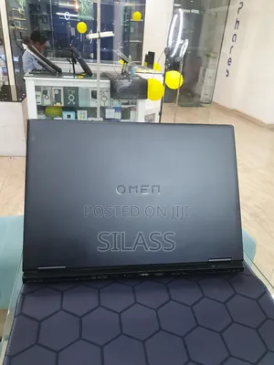 New Laptop HP Omen 16 16GB AMD Ryzen 7 SSD 1T