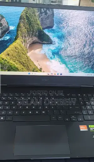 Photo - New Laptop HP Omen 16 16GB AMD Ryzen 7 SSD 1T