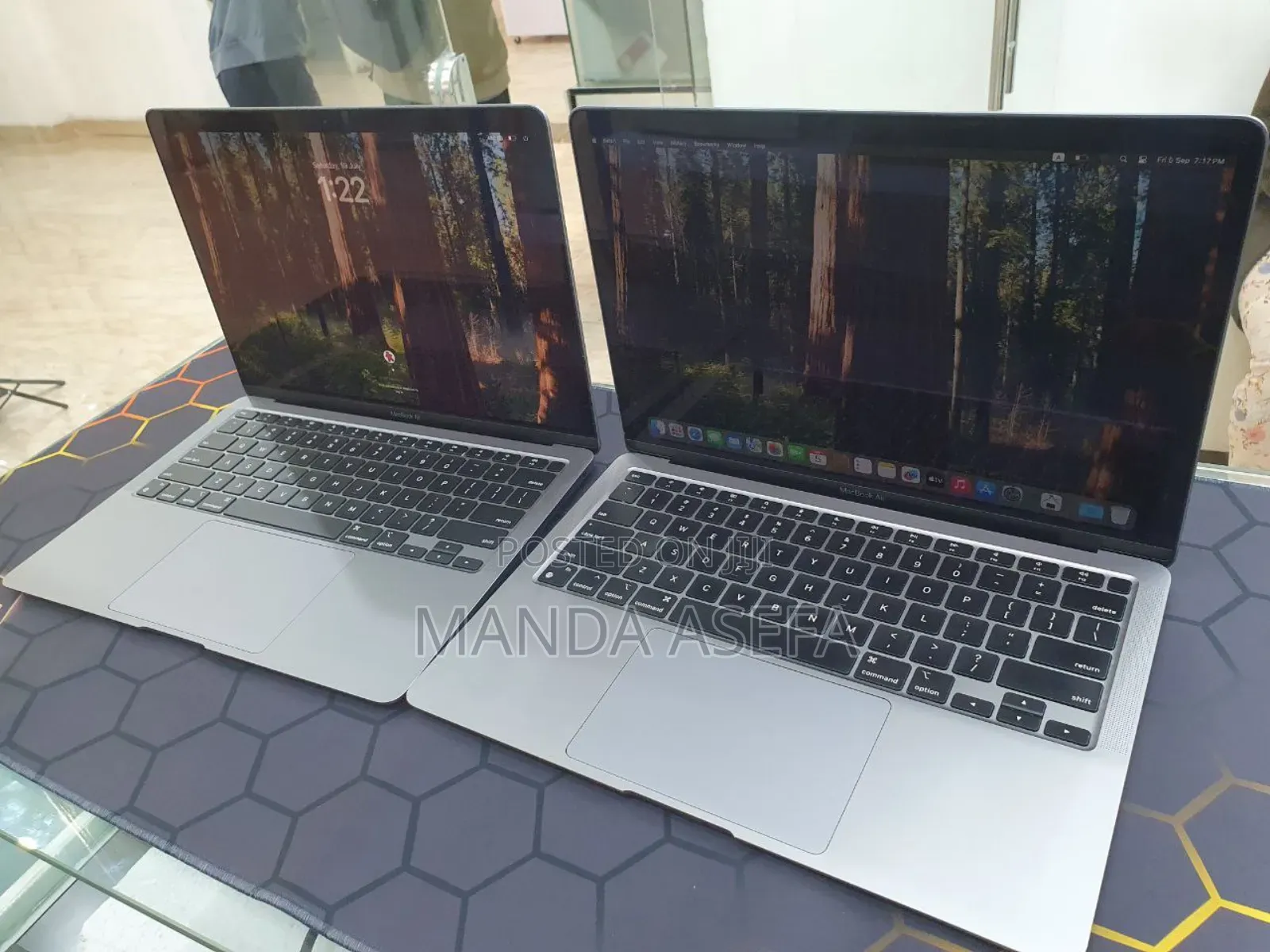 New Laptop Apple MacBook Air 16GB Apple M1 SSD 256GB