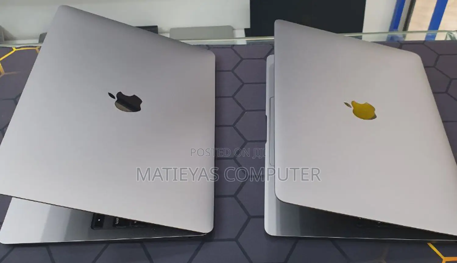 New Laptop Apple MacBook Air 2020 M1 16GB Apple M1 SSD 256GB