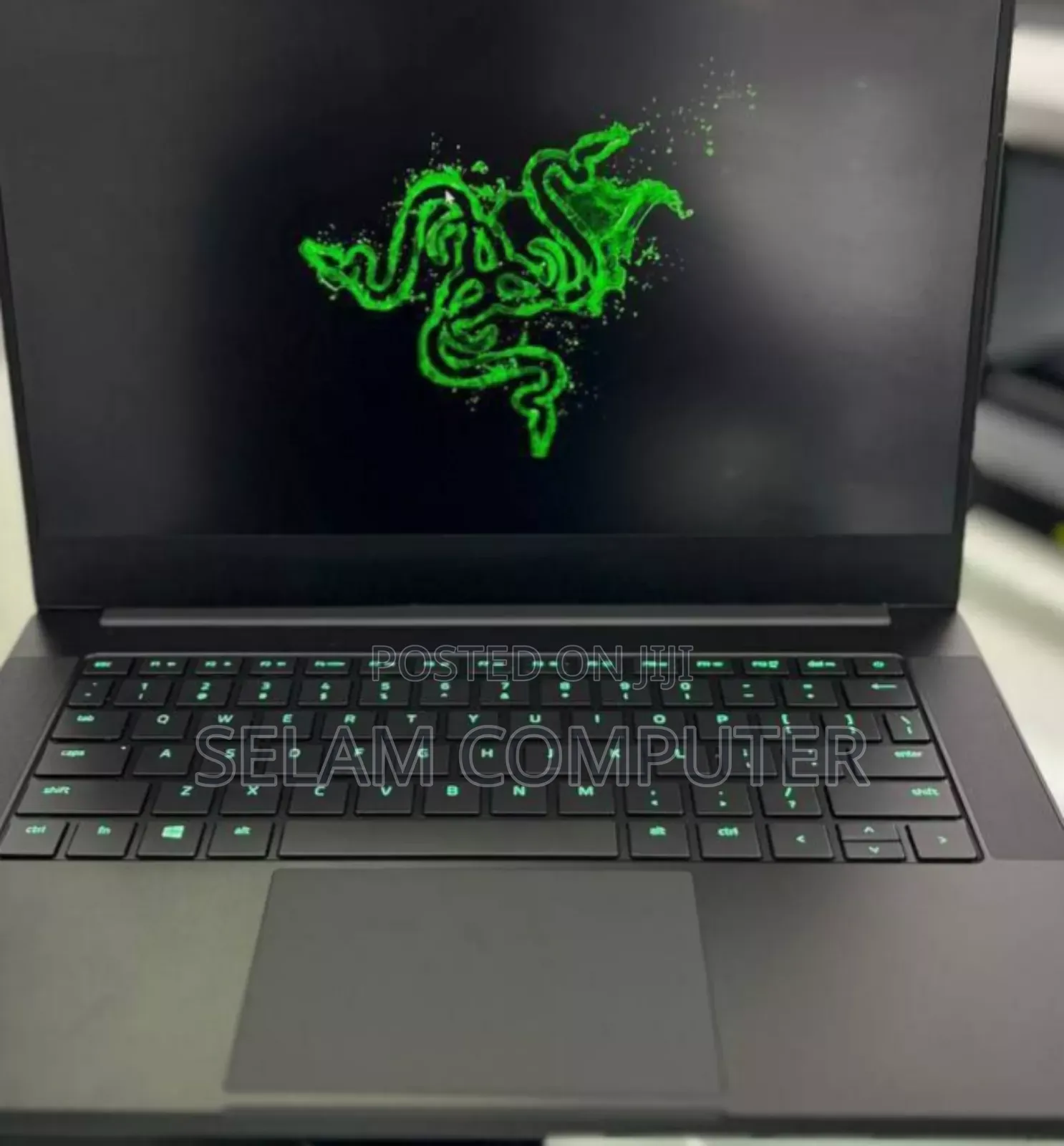 New Laptop Razer Blade 16GB AMD Ryzen 9 SSD 512GB