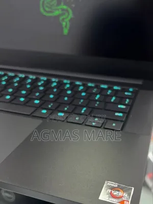 New Laptop Razer Blade 16GB AMD Ryzen 9 SSD 1T