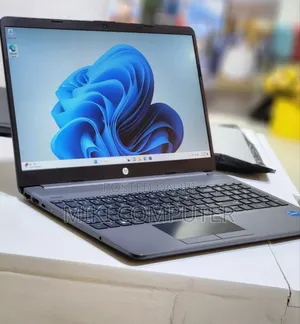 New Laptop HP Stream Notebook 16GB Intel Core I5 SSD 512GB