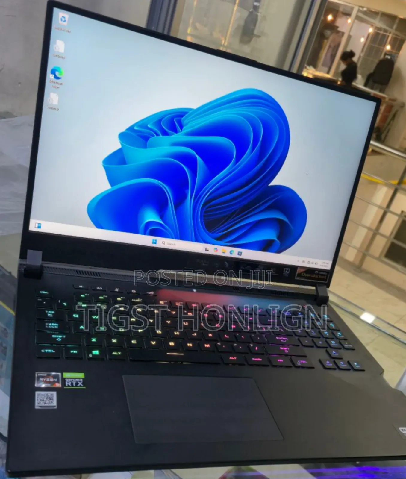 New Laptop Asus ROG Strix G16 G614 32GB AMD Ryzen 9 SSD 1T