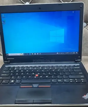 Photo - New Laptop Lenovo ThinkPad 13 4GB Intel Celeron HDD 500GB