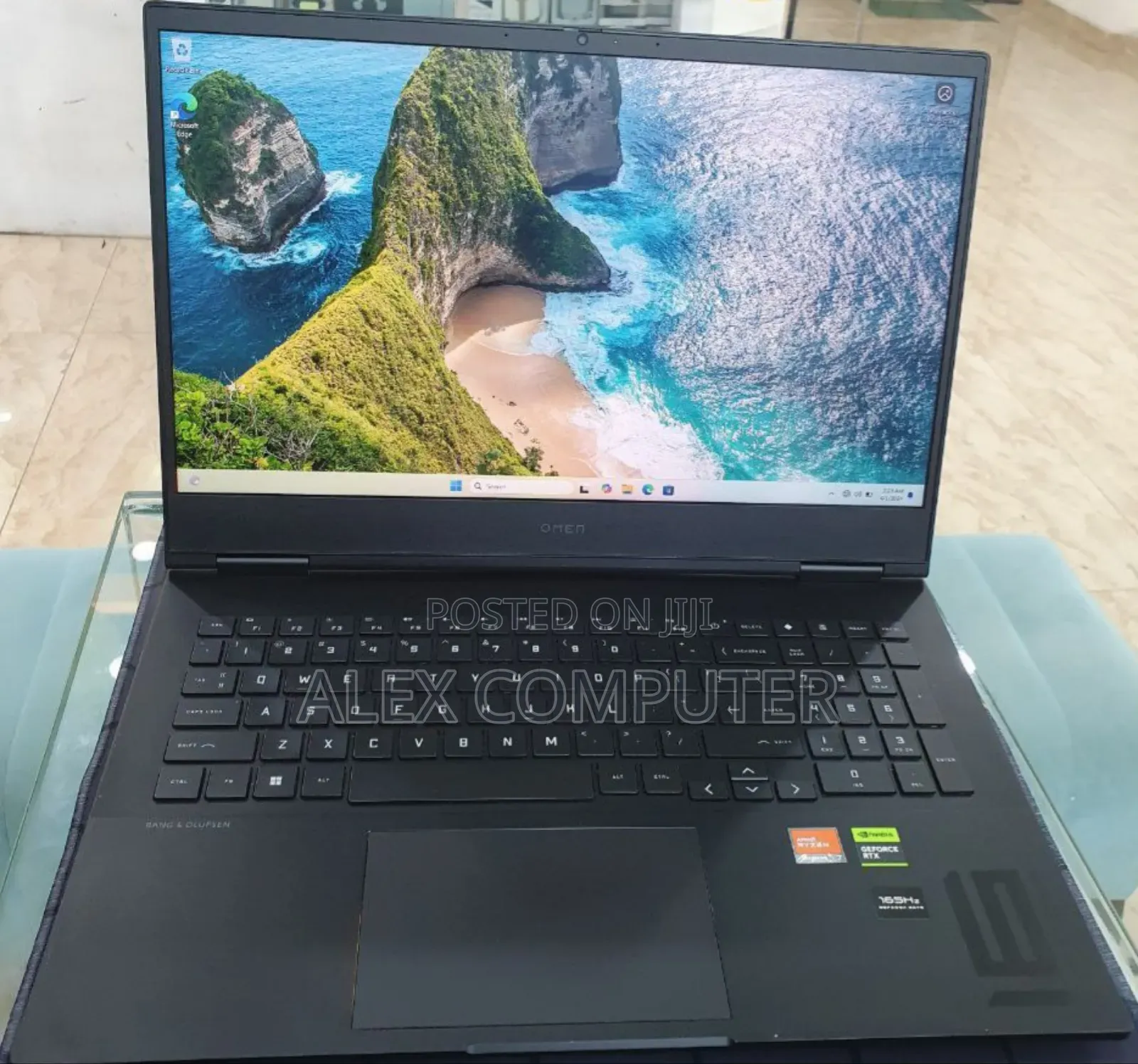 New Laptop HP Omen 16 16GB AMD Ryzen 7 SSD 1T