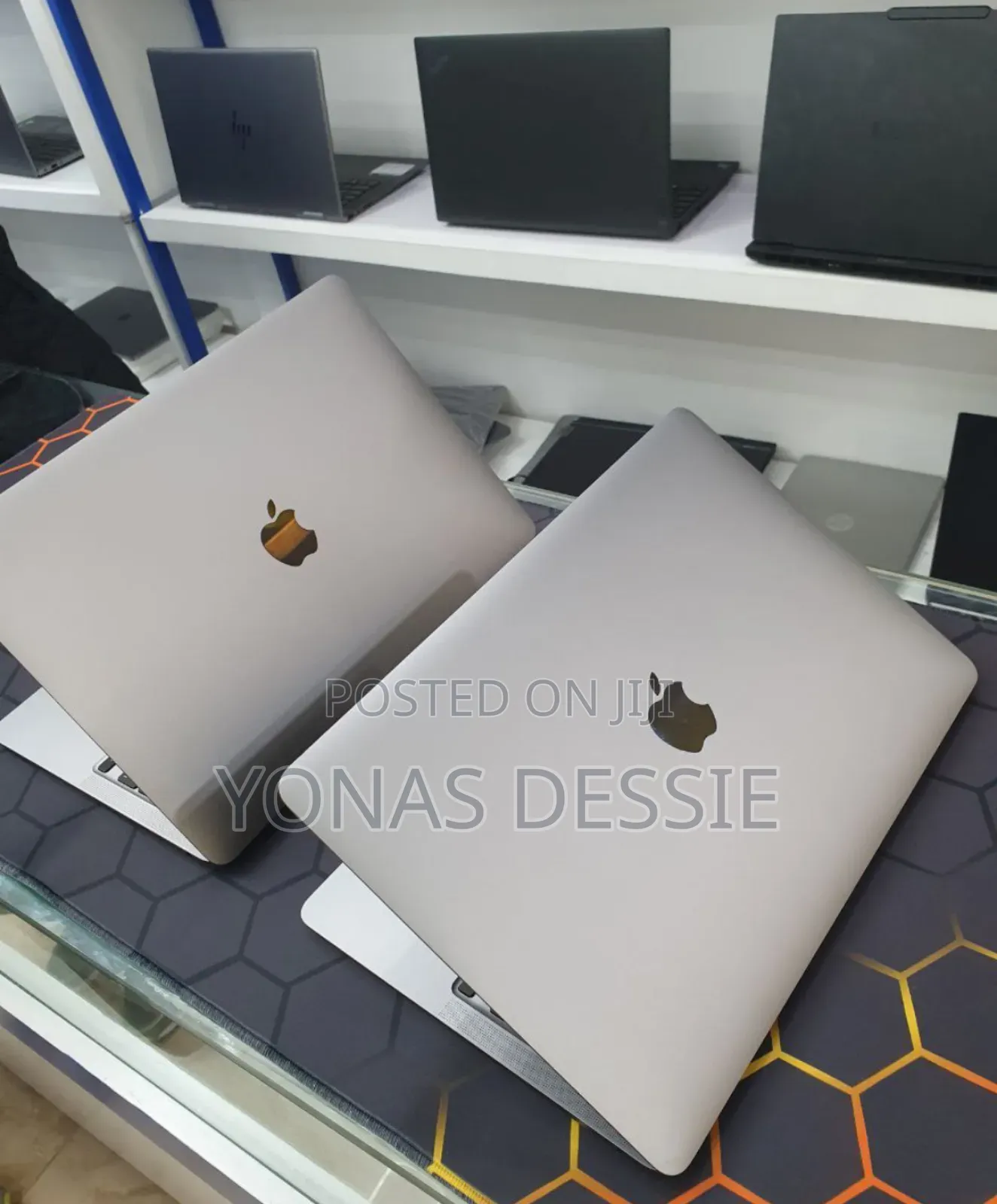 New Laptop Apple MacBook Air 2020 M1 16GB SSD 256GB