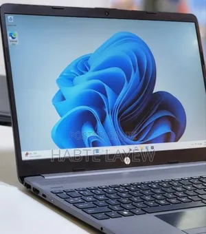 New Laptop HP Envy X360 16GB Intel Core i5 SSD 512GB