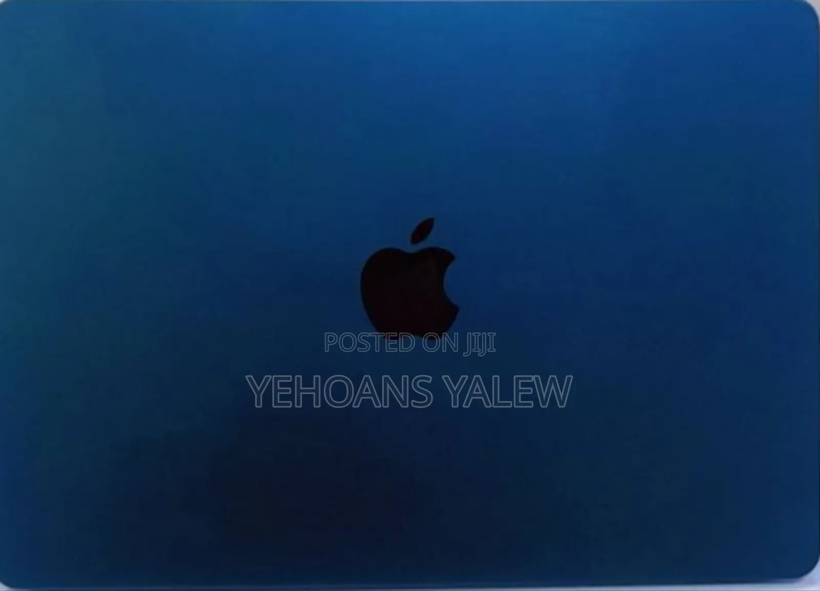 New Laptop Apple MacBook Air 2022 M2 8GB Apple M2 SSD 256GB