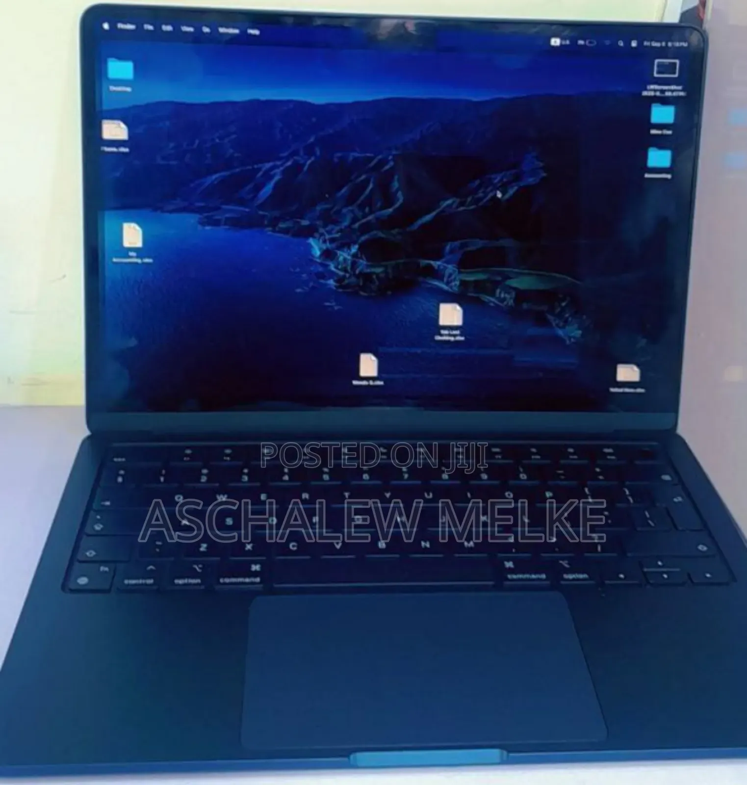 New Laptop Apple MacBook Air 2022 M2 8GB Apple M2 SSD 256GB