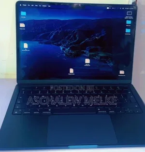 New Laptop Apple MacBook Air 2022 M2 8GB Apple M2 SSD 256GB