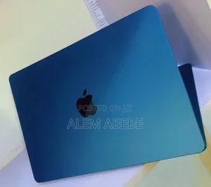 New Laptop Apple MacBook Air 2022 M2 8GB Apple M2 SSD 256GB