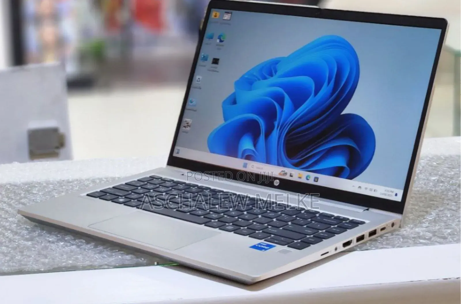 New Laptop HP ProBook 440 G8 16GB Intel Core I5 SSD 512GB