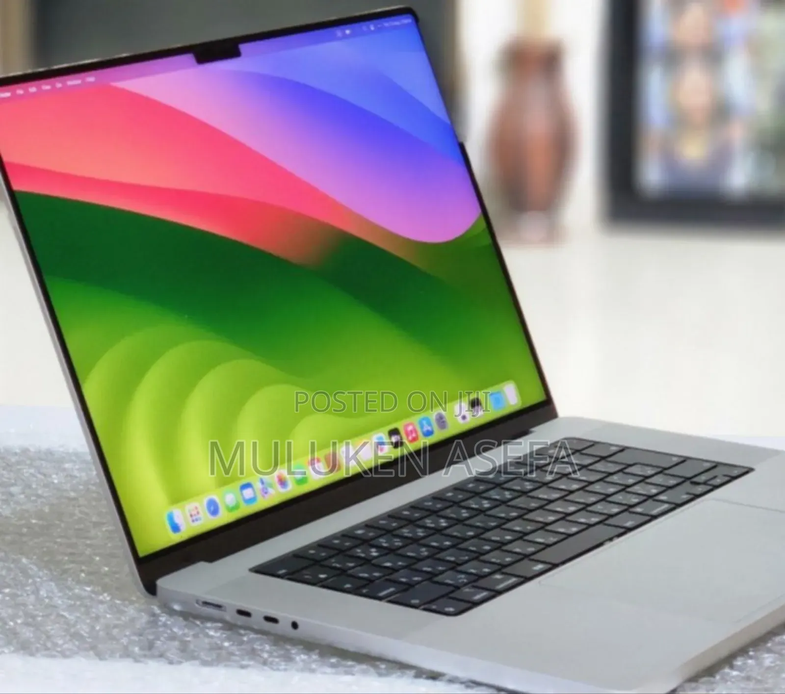 New Laptop Apple MacBook Pro M1 32GB Apple M1 Pro SSD 512GB