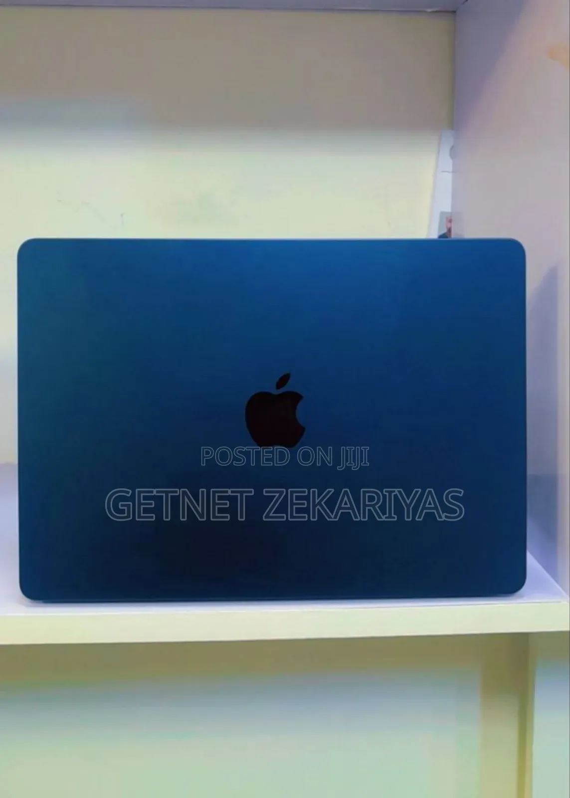 New Laptop Apple MacBook Air 8GB Apple M2 SSD 256GB